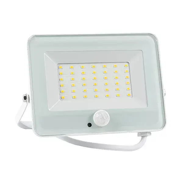 VEGA30 SLIM 30W LED REFLEKTOR WITH SENSOR 3000K WHITE Vásárlói kedvenc