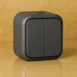 2 gombos, felületre szerelhető kapcsoló 10A 250V IP54 szürke [OR-OE-7801/G] Prémium